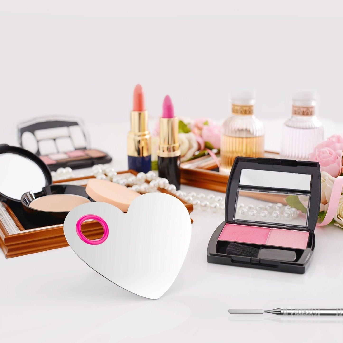 Makeup Mixing Palette, Stainless Steel Cosmetics Makeup Palette Foundation Cream Mixing Blending Artist Tool Makeup Tools with Spatula for Eyeshadow, Lipsticks, Nail Art